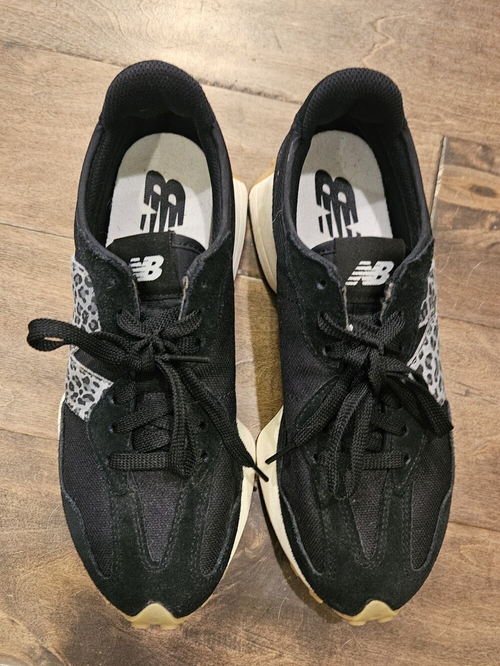 New Balance 327 Women's Black Sneakers with Gray Leopard Accent, Size 10, NWOT